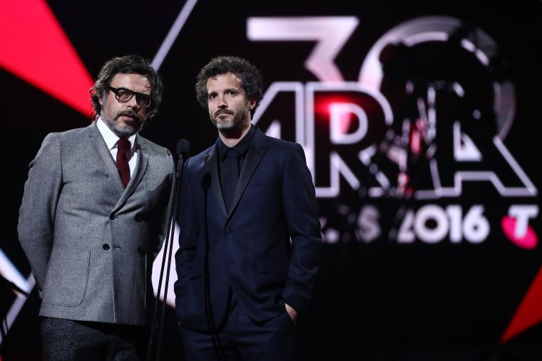 Jemaine Clement says <i>Flight of the Conchords </i> will return for an hour-long special