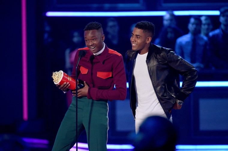 <i>Moonlight</i> Stars Ashton Sanders And Jharrel Jerome Won MTV’s “Best Kiss”