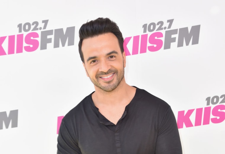 Luis Fonsi Forgives Justin Bieber For “Despacito” Lyrics Flub: “It’s Kind Of Tongue-Twisty”