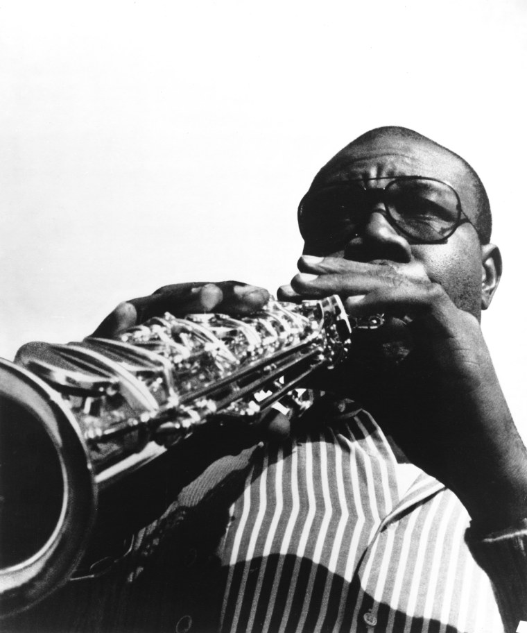 Revered saxophonist Manu Dibango dies after COVID-19 diagnosis