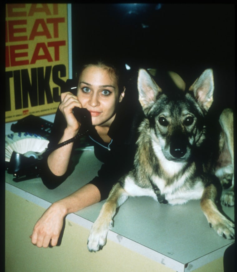 Fiona Apple Is Pledging Criminal Royalties To Legal Aid For Border Detainees The Fader