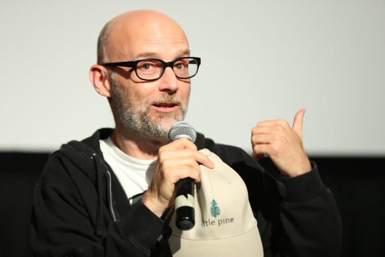 Moby wants LA dog shelters to go vegan