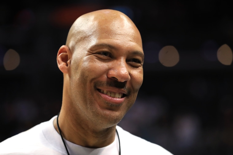 LaVar Ball’s Junior Basketball Association will offer players $10,000 a month as an alternative to college