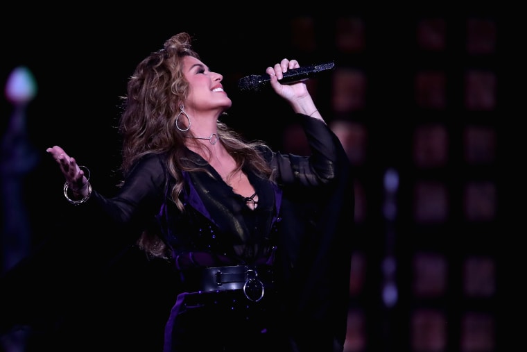 Shania Twain apologizes for saying she would have voted for Donald Trump