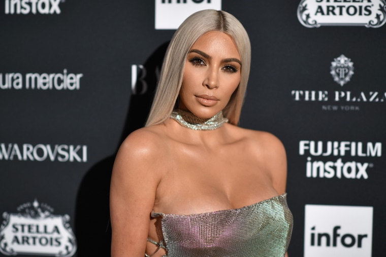 Kim Kardashian reveals she was once in a Tupac video