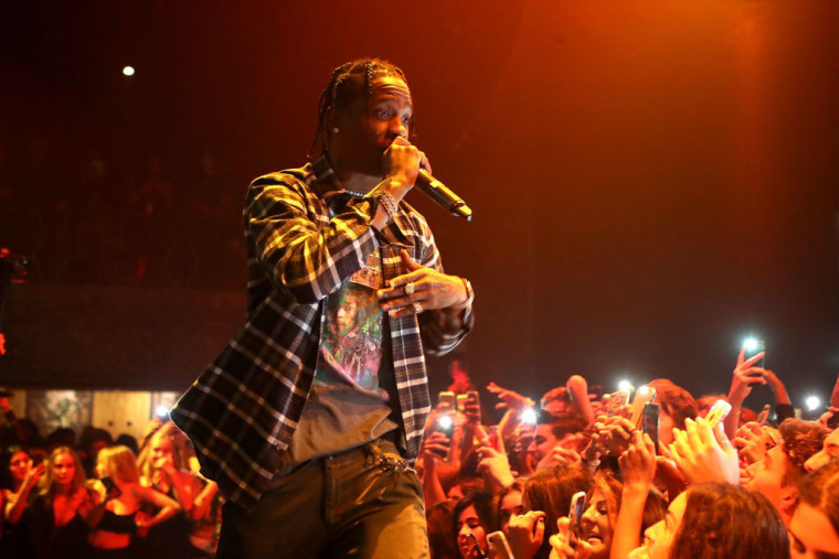 Fan reportedly sues festival over Travis Scott’s late performance