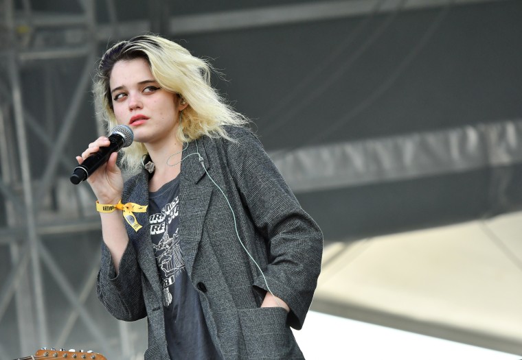 Sky Ferreira says she “for real” has new music out in March