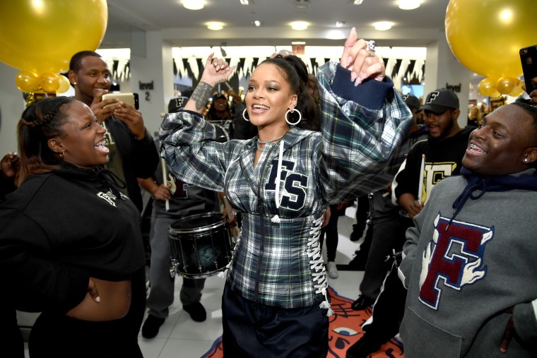 Rihanna to have street named after her in her Barbados hometown