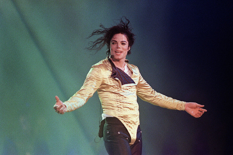 A Michael Jackson Biopic Is Coming To Lifetime
