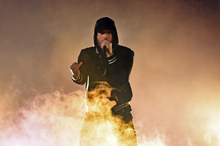 Eminem went in on the NRA during his iHeartMusic Radio Awards performance