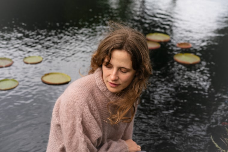 Helena Deland shares new song “Bright Green Vibrant Gray,” announces 2024 tour dates
