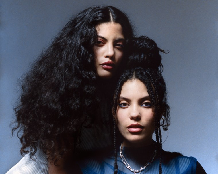 Ibeyi share new song “Rise Up” featuring BERWYN