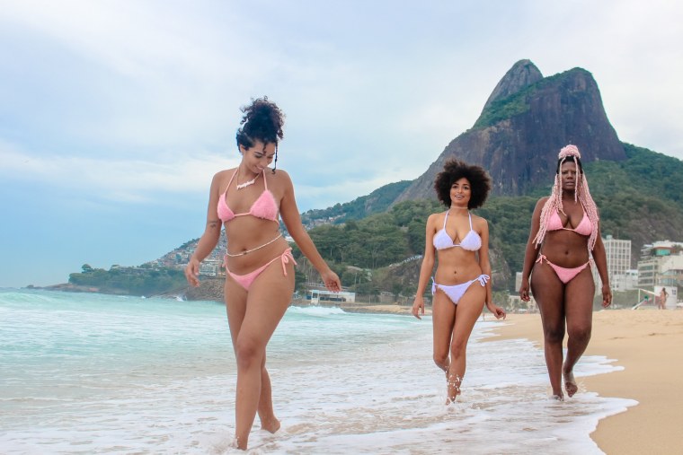 You Need This “Hotline Bling” Bikini For Summer