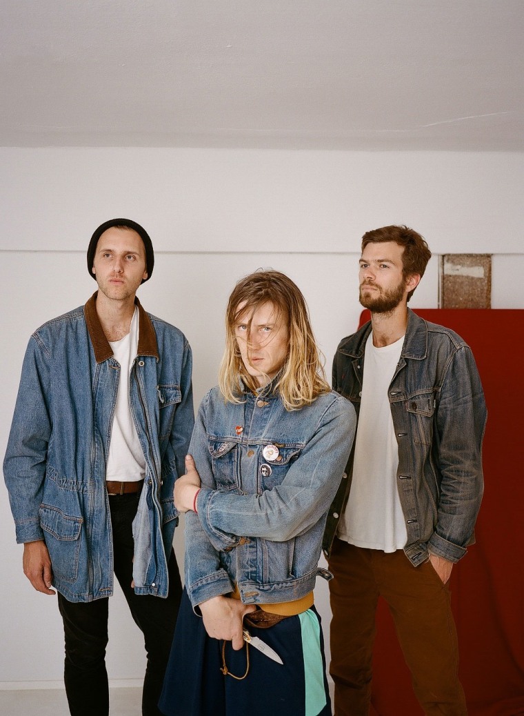 Listen to the debut EP by Curls, Christopher Owens’s new band