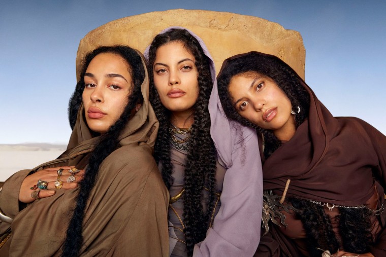 Ibeyi and Jorja Smith share “Lavender & Red Roses”