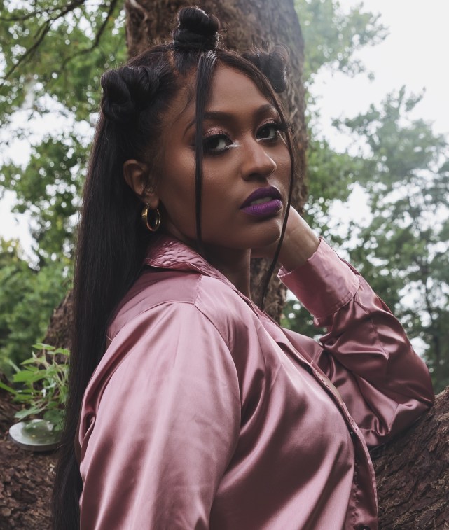 Jazmine Sullivan drops new song “Stand Up”