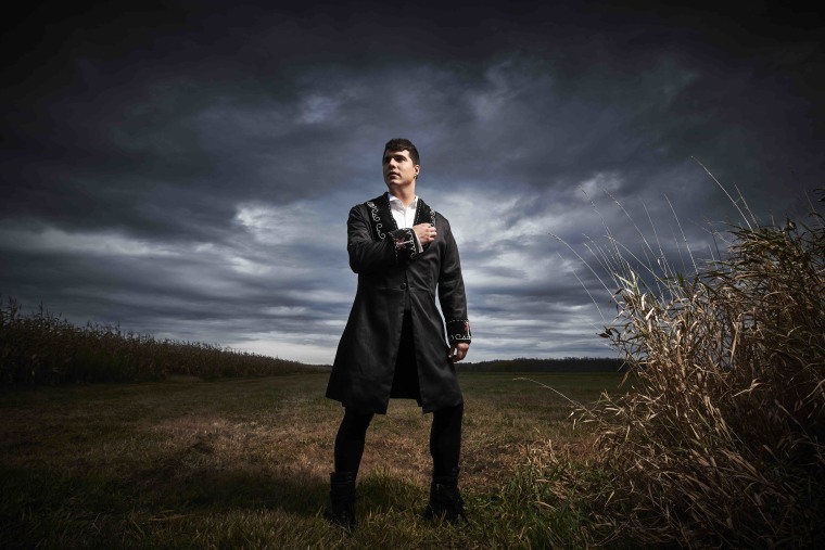 Jeremy Dutcher enlists Casey MQ for “Pomok Naka Poktoinskwes” remix ...