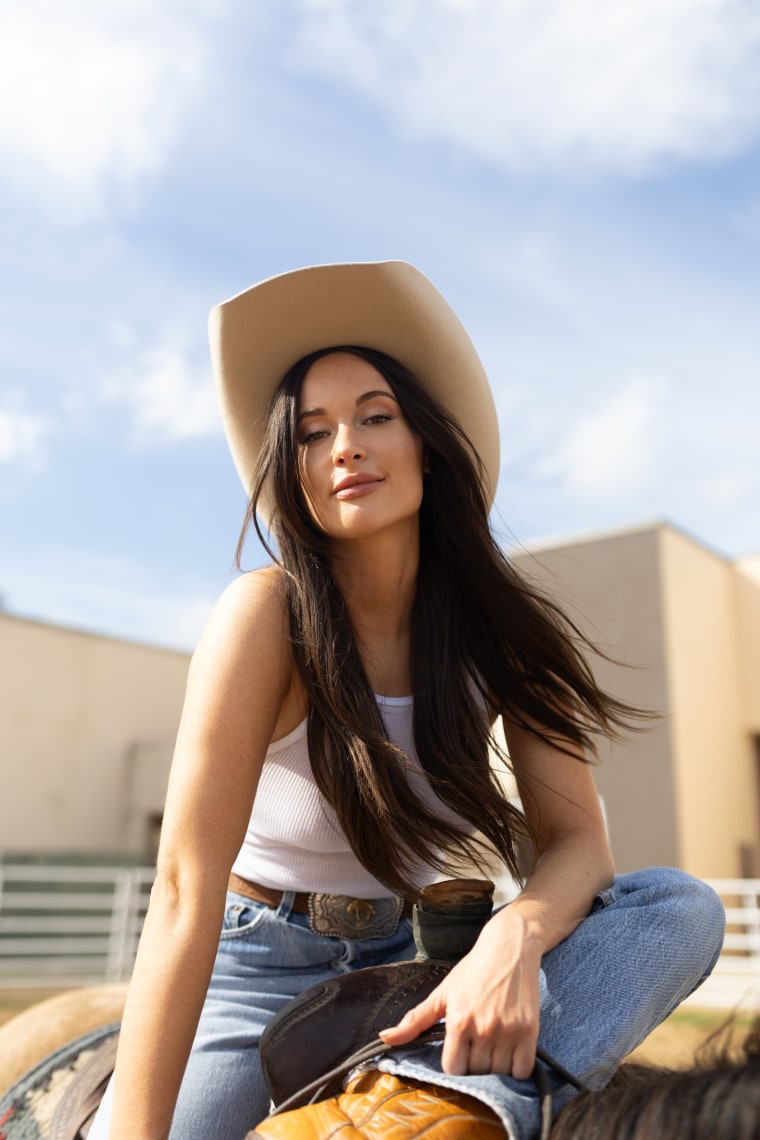 Kacey Musgraves announces new album 'Middle of Nowhere', releases coy “Dry Spell”