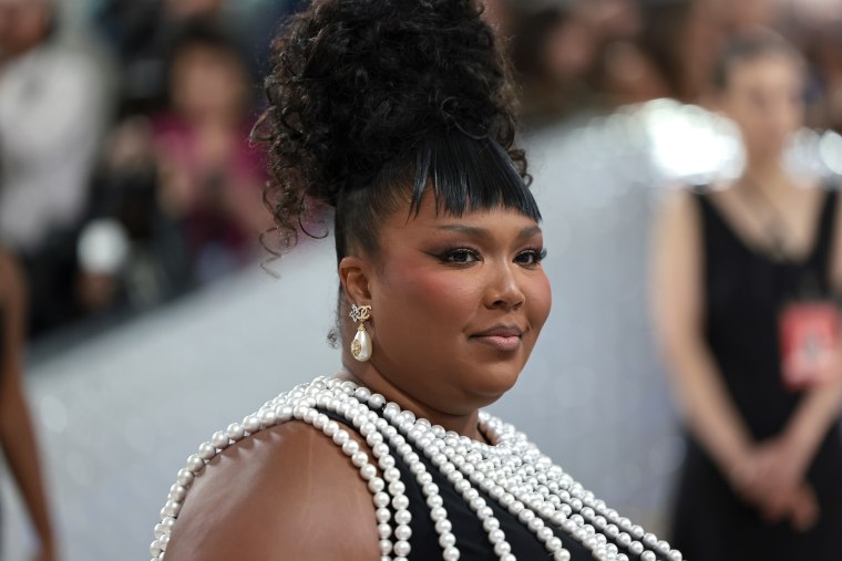 Lizzo facing new lawsuit over tour working conditions
