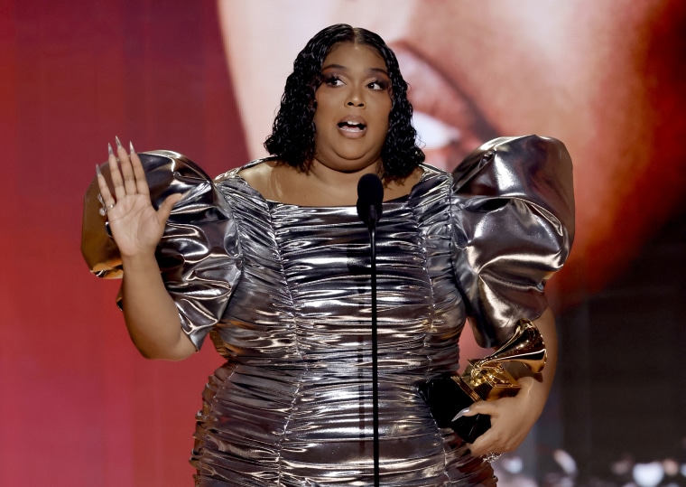 Lizzo accepts Quincy Jones Humanitarian Award amid harassment lawsuits