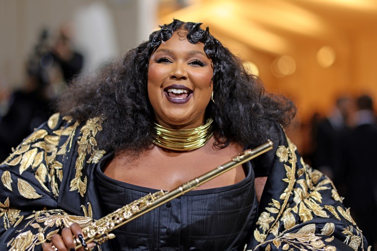 A Lizzo documentary is coming to HBO Max this fall