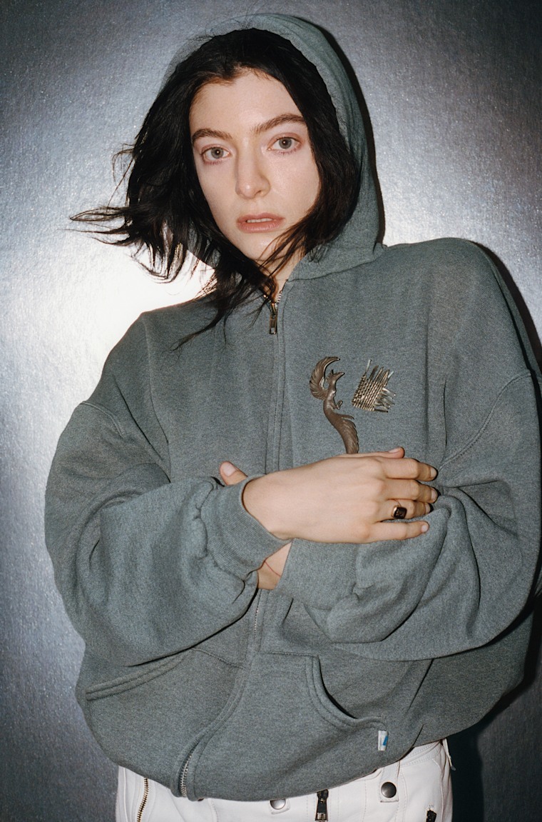 Lorde’s ‘XRAYS’ demo-dump was an act of artistic transparency