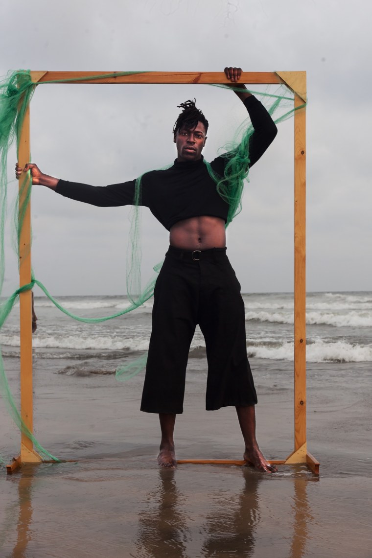 Moses Sumney shares new concert film 'BLACKALACHIA