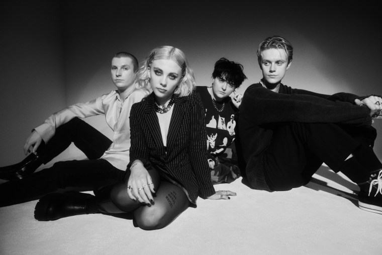 Pale Waves return with new song “Lies” and third album details