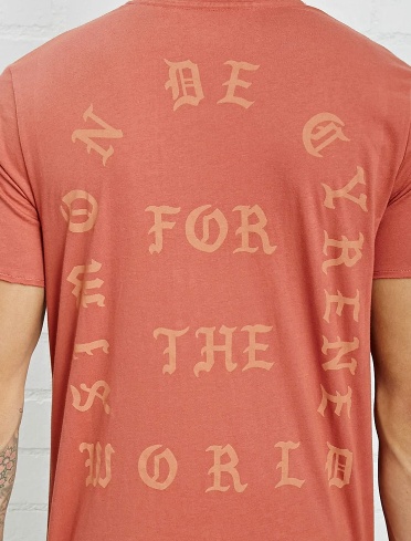 Forever21 Is Selling A Shirt That Looks A Lot Like Kanye West’s <i>Pablo</i> Merch