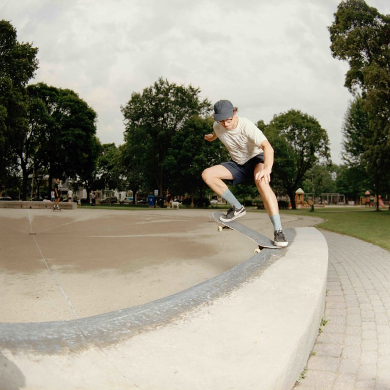 Joseph Shabason announces alternative score to classic skate video