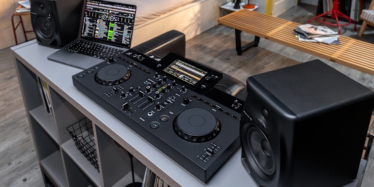 AlphaTheta’s new XDJ-AN supports music streaming now