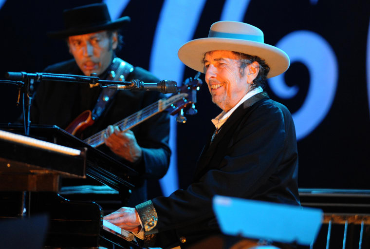 Bob Dylan Finally Acknowledges His Nobel Prize