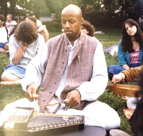 Drift Off Into Space With New Age Legend Laraaji’s <i>Om Namah Shivaya</i>