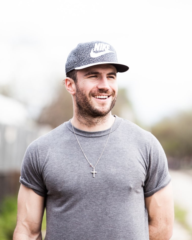Sam Hunt returns with “Downtown’s Dead”