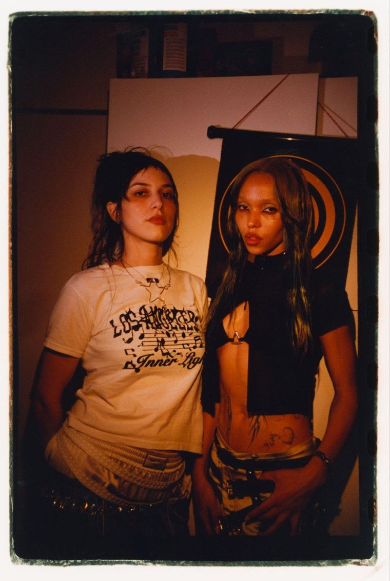 Watch Oklou and FKA twigs’s unnerving “Viscus” video