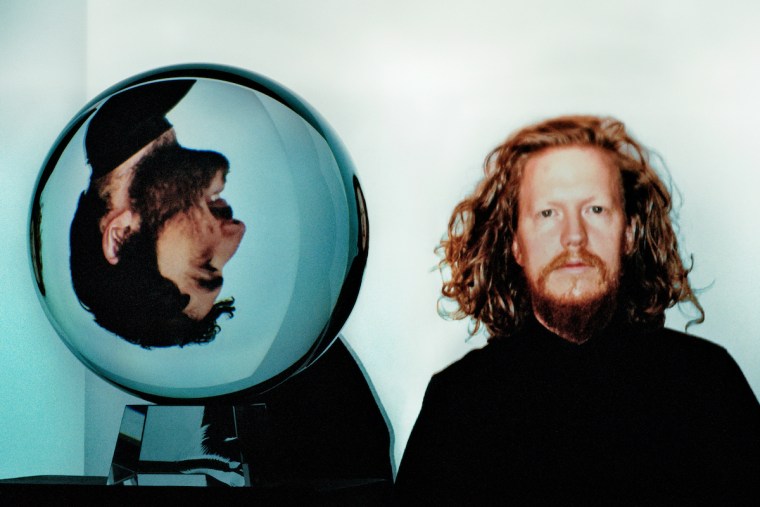 DARKSIDE confirm new album details, share “The Limit”