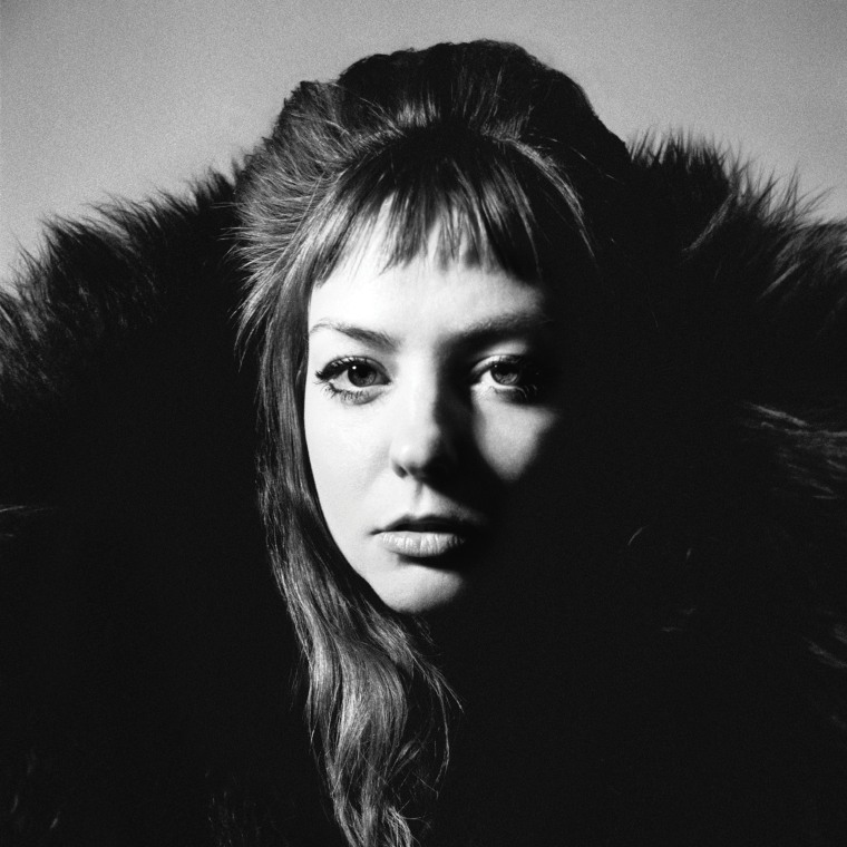 Angel Olsen announces new album <i>All Mirrors</i>, shares title track