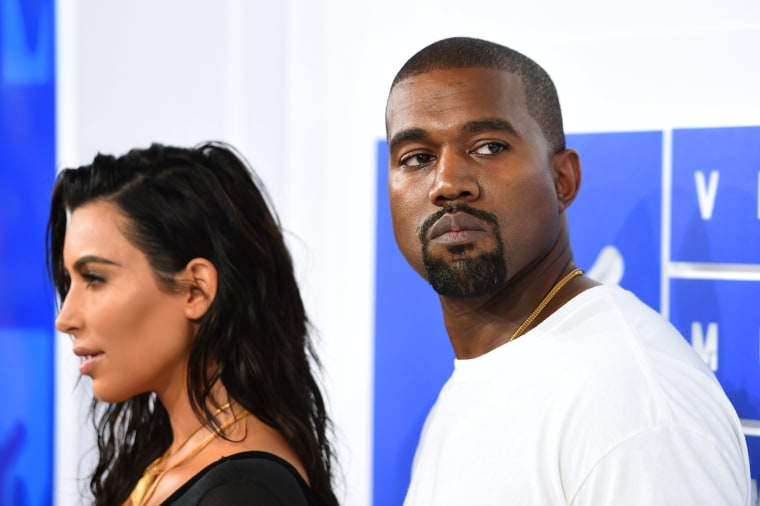 Kanye Ends Set Early Because Kim Kardashian Was Held At Gunpoint