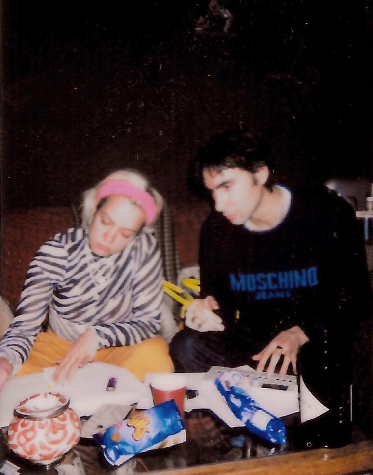 Oscar Scheller and Lily Allen link up on “1%”