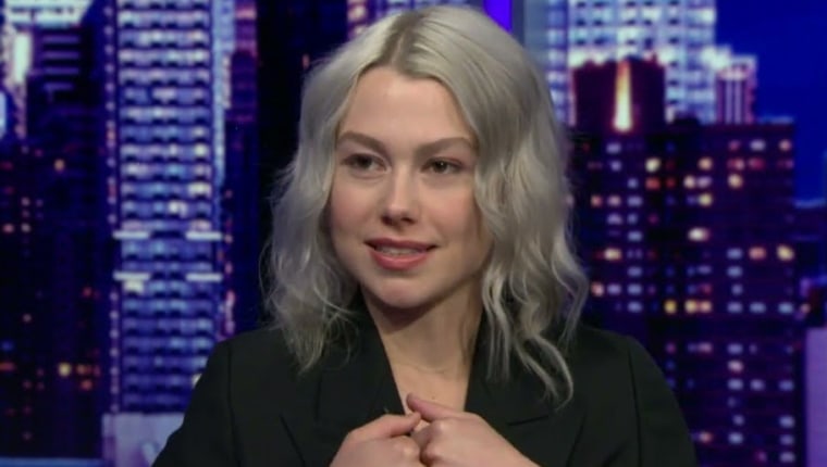 Phoebe Bridgers talks women’s rights and Roe v. Wade on MSNBC