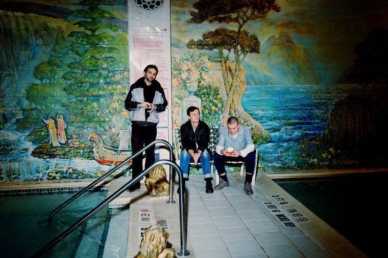 Cola announce U.S. and Europe tour, release “Conflagration Mindset”