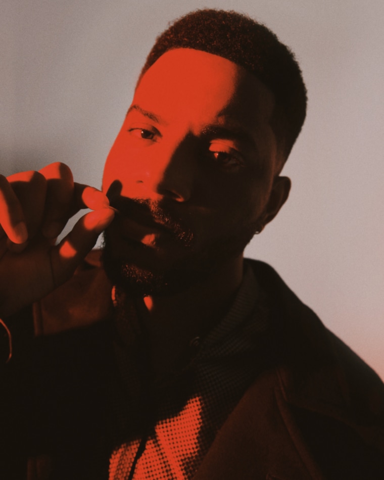 Bryson Tiller samples Yin Yang Twins on new song “Outside”