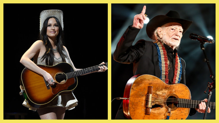 Watch Kacey Musgraves cover The Muppets with Willie Nelson at the 2019 CMAs