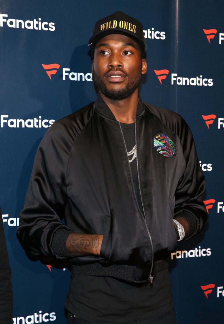 Philadelphia Eagles to Run Out to Meek Mill at the Super Bowl