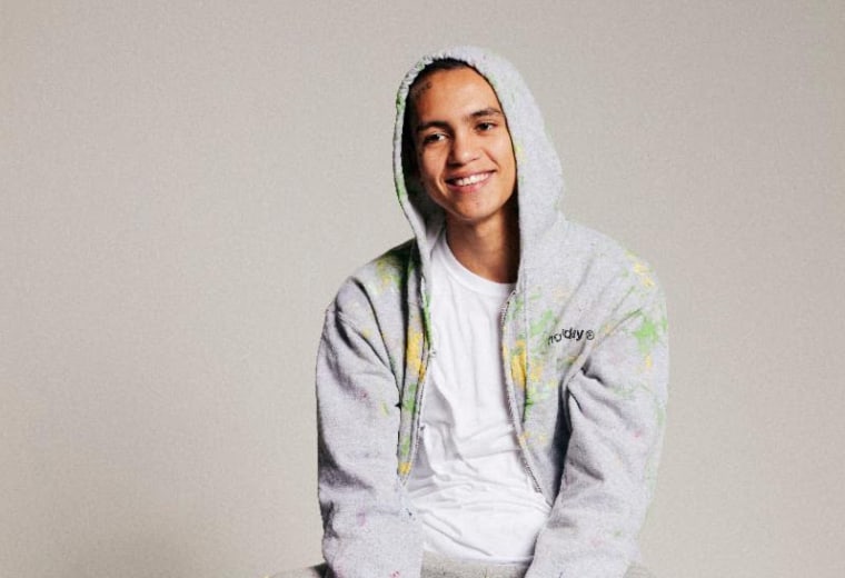 Dominic Fike is heading out on tour