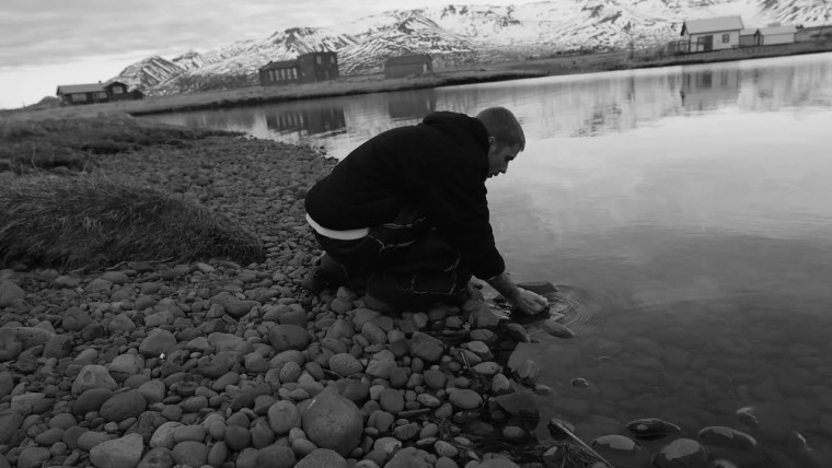 Justin Bieber announces new project <i>SWAG II</i>