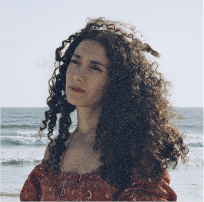 Bedouine announces new album, shares “The Wave”