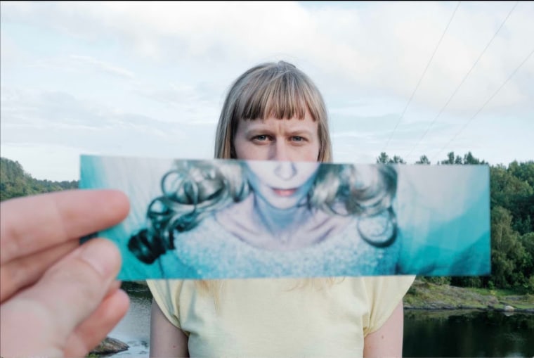 Jenny Hval questions artistic sovereignty on “Freedom”