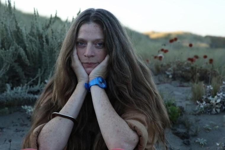 Meg Baird announces new album <i>Furling</i>