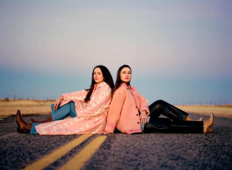 Waxhatchee’s Katie Crutchfield and Jess Williamson form Plains, announce debut album